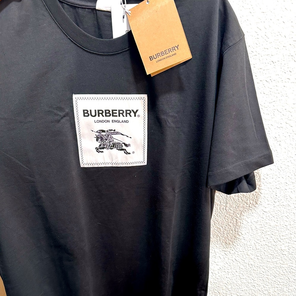 Men’s Burberry shirt Size Medium. New with tags. Never worn.